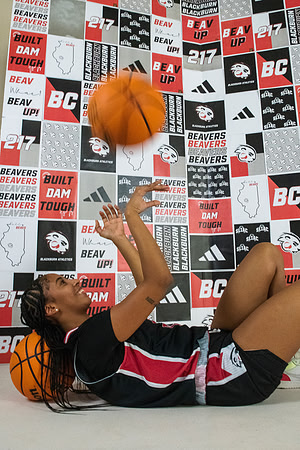 Womens bball 20252098