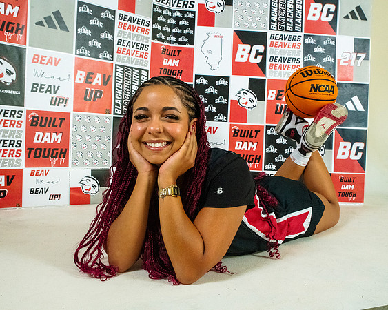 Womens bball 20252119