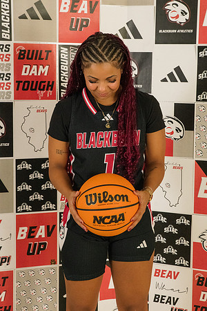 Womens bball 20252164
