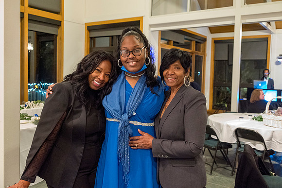 1246