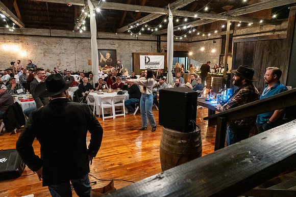 whiskey dinner2974