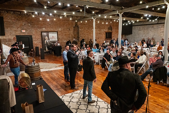 whiskey dinner2981