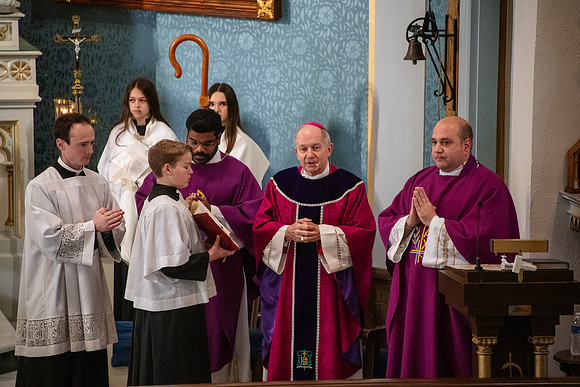 st francis bishop190