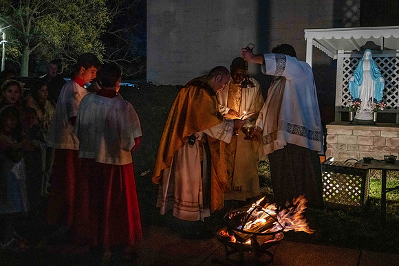 EAster vigil 20261375