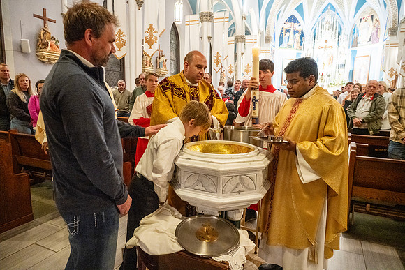 Easter vigil 2026_95