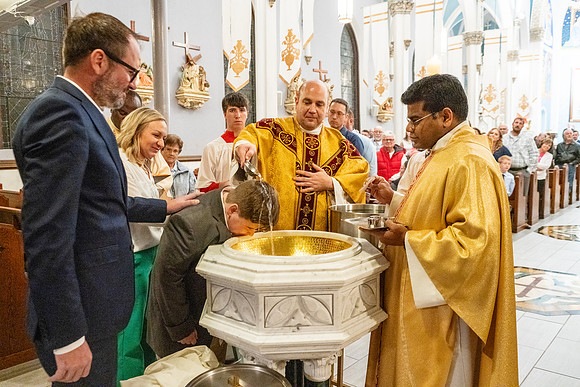 Easter vigil 2026_139