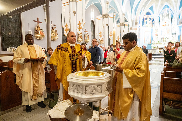 Easter vigil 2026_158