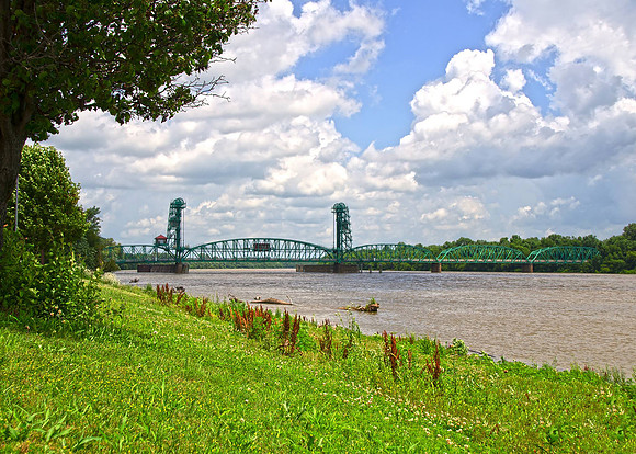 joe page bridge lg