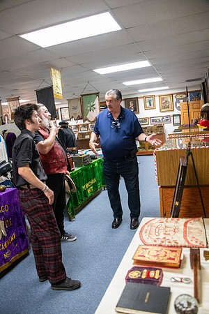 22062
