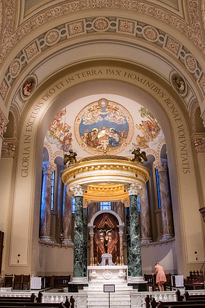 22984