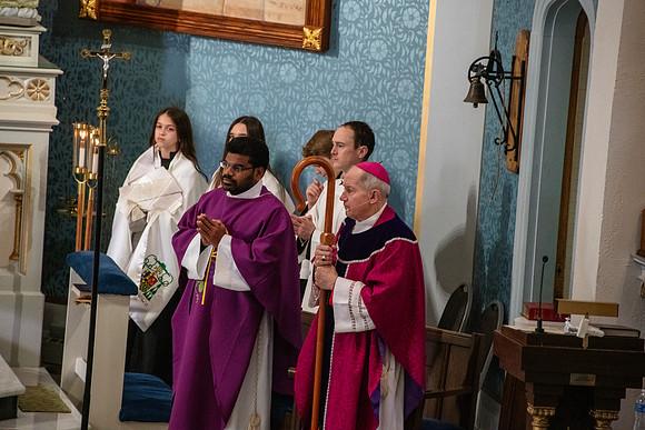 st francis bishop250