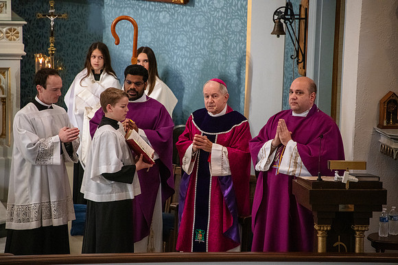 st francis bishop202