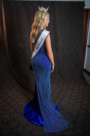 35811