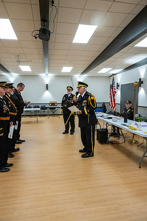 37135